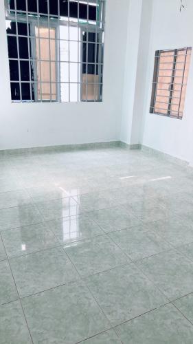 Không gian nhà phố Quận Gò Vấp Nhà phố kết cấu 1 trệt 1 lầu hướng Đông mát mẻ, khu vực an ninh tốt.