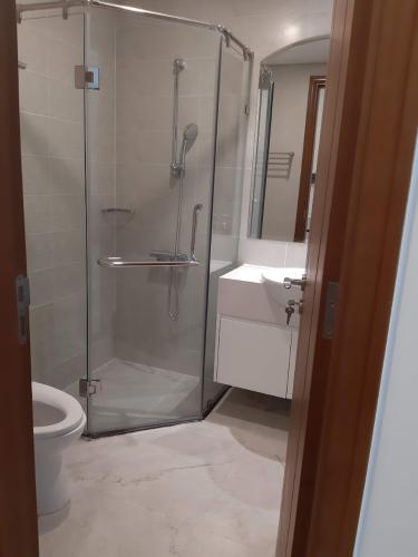 Phòng tắm Căn hộ Vinhomes Central Park  CHO THUÊ CĂN HỘ VINHOMES CENTRAL PARK, BÌNH THẠNH