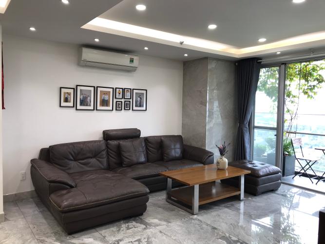 Phòng khách căn hộ Scenic Valley Căn hộ Scenic Valley đầy đủ nội thất sang trọng và cao cấp.