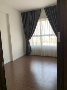 Bên trong Sunrise Riverside Căn hộ Sunrise Riverside tầng trung, nội thất cơ bản, view sông.