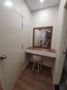 Căn hộ LuxCity, Quận 7 Căn hộ LuxCity view thoáng mát, đầy đủ nội thất tiện nghi.