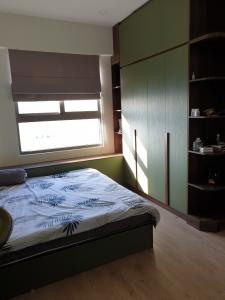 Phòng ngủ Saigon South Residence  Căn hộ Saigon South Residence tầng cao view đón gió mát, đầy đủ nội thất.