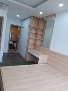 Phòng khách căn hộ The Sun Avenue Căn hộ 2 phòng ngủ The Sun Avenue, nội thất đầy đủ, dọn vào ở ngay.