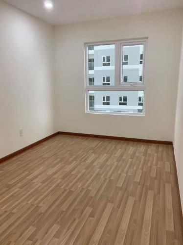 Phòng ngủ căn hộ chung cư Diamond Riverside, Quận 8 Căn hộ Diamond Riverside nội thất cơ bản cao cấp, view nội khu.