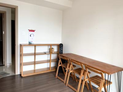 tiện ích căn hộ The Sun Avenue Căn hộ The Sun Avenue tầng trung, nội thất đầy đủ tiện nghi.