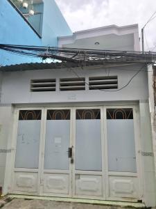 Nhà phố Quận 9 Nhà mặt tiền đường Số 359 hướng Tây Nam diện tích 49m2, đầy đủ tiện ích.