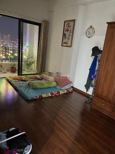 Phòng ngủ Cetana Thủ Thiêm, Quận 2 Căn hộ Cetana Thủ Thiêm tầng trung, đón view thành phố.