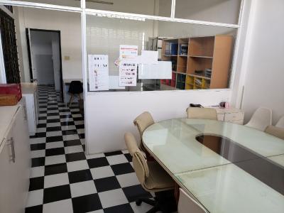 Mặt bằng kinh doanh Nguyễn Hữu Cảnh, Bình Thạnh Mặt bằng hướng Đông Bắc, trong hẻm đường nhựa xe hơi ra vào.