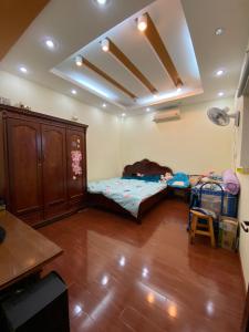 Phòng ngủ nhà phố Hiệp Bình Phước, Thủ Đức Nhà phố hướng Tây Bắc, sân thượng rộng, khu dân cư an ninh.