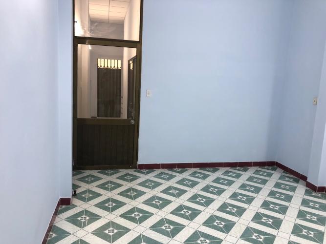 Phòng ngủ nhà phố Quận Bình Tân Nhà phố hẻm rộng 10m Q.Bình Tân hướng Nam diện tích 120m2, có sổ đỏ.