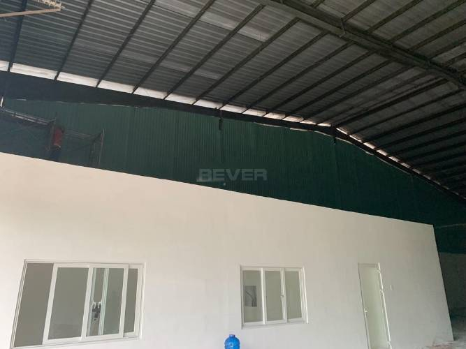 Nhà xưởng kho bãi Huyện Bình Chánh Nhà xưởng kho bãi diện tích 1425m2, đường xe Container vào tận nơi.