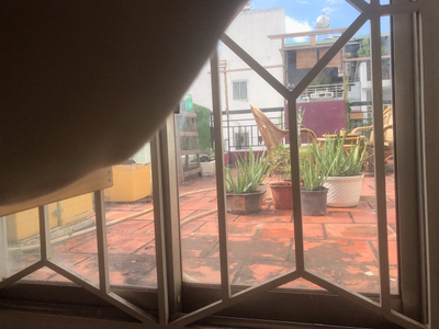 Nhà phố Quận Bình Thạnh Nhà phố nằm tại khu vực dân cư sầm uất, kết cấu 1 trệt, 1 lầu kiên cố.