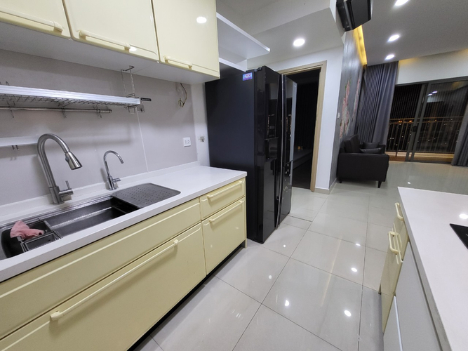 Căn hộ The Sun Avenue, Quận 2 Căn hộ The Sun Avenue tầng 17 diện tích 96m2, đầy đủ nội thất.