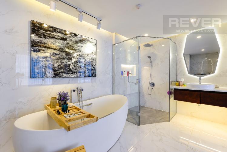 Phòng tắm 1 Căn hộ Vinhomes Central Park tầng thấp C1 thiết kế đẹp, đầy đủ tiện nghi