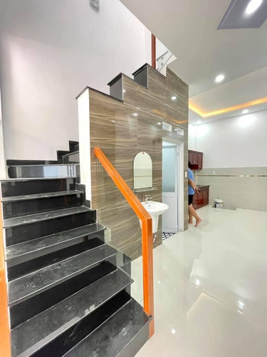 Nhà phố Quận Bình Tân Nhà phố hẻm xe hơi đường Lê Văn Quới diện tishc 44m2, không nội thất.