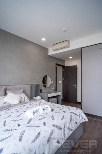 Căn hộ Empire City, Quận 2 Căn hộ Empire City tầng 7 thiết kế có 2 phòng ngủ, nội thất cơ bản.