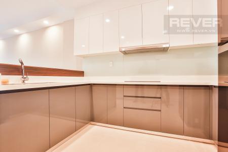 Bếp Căn hộ The Gold View hướng ban công đông nam nội thất cơ bản diện tích 85.3m²