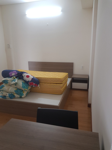 Căn hộ Flora Fuji, Quận 9 Căn hộ tầng 17 Flora Fuji view sông thoáng mát, đầy đủ nội thất.