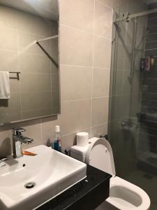 phòng tắm căn hộ Sunrise Riverside Cho thuê căn hộ 2 phòng ngủ Sunrise Riverside, ban công hướng Bắc