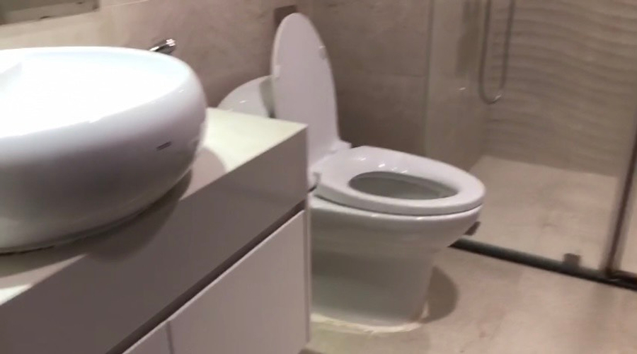 Căn hộ Vinhomes Central Park, Quận Bình Thạnh Căn hộ Vinhomes Central Park tầng 20 thiết kế hiện đại, cửa hướng Tây Nam.