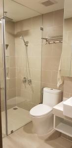 Nhà vệ sinh River Panorama Căn hộ River Panorama tầng 18 cửa hướng Bắc, đầy đủ nội thất.