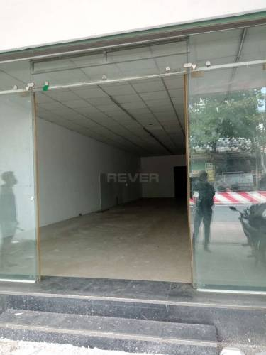 Mặt bằng kinh doanh Huyện Nhà Bè Mặt bằng kinh doanh đường Huỳnh Tấn Phát diện tích 180m2, cửa hướng Tây Nam.