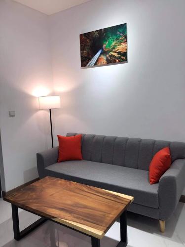 Không gian căn hộ Sunwah Pearl, Bình Thạnh Căn hộ Sunwah Pearl tầng cao view sông đón gió mát mẻ, đầy đủ nội thất.