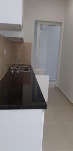 Phòng bếp căn hộ Moonlight Boulevard, Bình Tân Căn hộ tầng 6 Moonlight Boulevard, view hướng Nam thoáng mát.