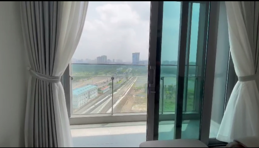 Căn hộ Empire City, Quận 2 Căn hộ Empire City có 2 phòng ngủ, nội thất cơ bản.