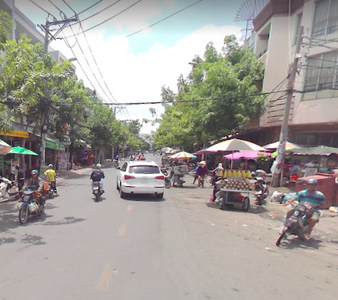 Đường trước nhà phố Quận Tân Bình Nhà phố có 2 mặt tiền đường Nguyễn Sỹ Sách, cửa hướng Đông Nam thoáng mát.