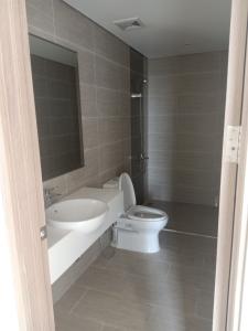 Căn hộ Vinhomes Grand Park quận 9  Căn hộ Vinhomes Grand Park hướng ban công đông bắc không có nội thất diện tích 81.7m²