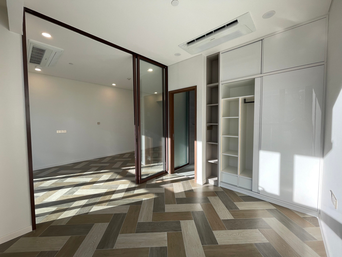 Căn hộ The Metropole Thủ Thiêm, Quận 2 Căn hộ The Metropole Thủ Thiêm hướng ban công tây nam không có nội thất diện tích 49.63m²