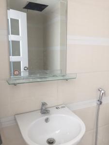 wc OT the sun avenue BÁN CĂN HỘ OT- THE SUN AVENUE.