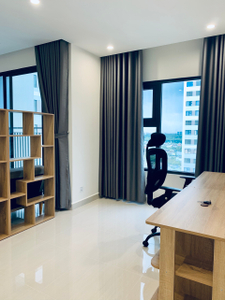 Căn hộ Vinhomes Grand Park, Quận 9 Căn hộ Vinhomes Grand Park tầng 23 cửa hướng Đông Nam, đầy đủ nội thất.