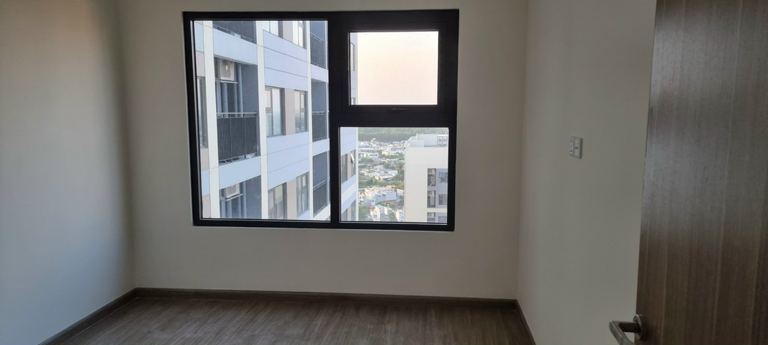 Căn hộ Vinhomes Grand Park, Quận 9 Căn hộ Vinhomes Grand Park tầng 29 diện tích 59.1m2, không có nội thất.