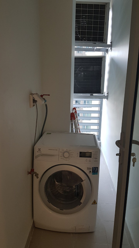 Căn hộ Vinhomes Central Park, Quận Bình Thạnh Căn hộ Vinhomes Central Park tầng 14 thiết kế kỹ lưỡng, đầy đủ nội thất.