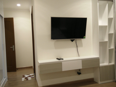 Căn hộ Vinhomes Central Park, Quận Bình Thạnh Căn hộ Vinhomes Central Park tầng 36 diện tích 155m2, đầy đủ nội thất.