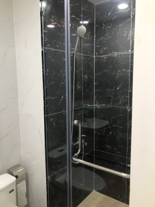 Nhà vệ sinh Saigon South Residence Căn hộ Saigon South Residence tầng 8, thiết kế hiện đại đầy đủ nội thất.