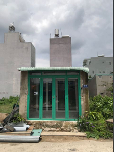 Đất nền Quận 9 Đất nền diện tích 58.11m2 có nhà cấp 4 trên đất, khu dân cư hiện hữu.