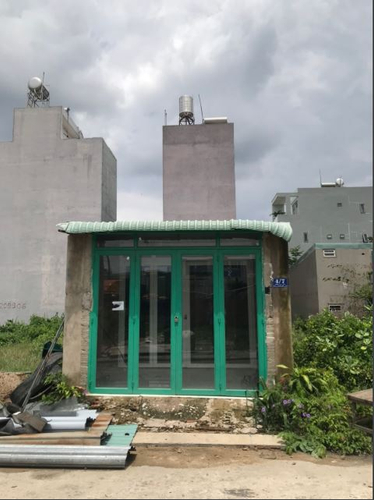 Đất nền Quận 9 Đất nền diện tích 58.11m2 có nhà cấp 4 trên đất, khu dân cư hiện hữu.