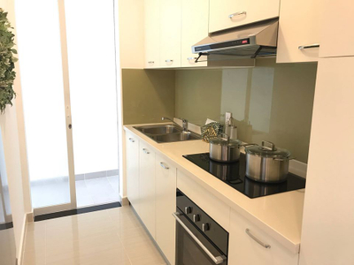 Căn hộ Charm City, Dĩ An Căn hộ tầng 25 Charm City cửa hướng Bắc, ban công đón gió thoáng mát.