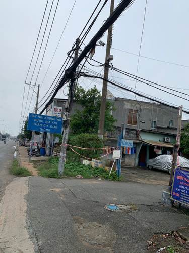 Đất nền Quận Thủ Đức Nhà phố cách Quốc Lộ 1K chỉ 20m, diện tích 90.76m2 vuông đẹp.