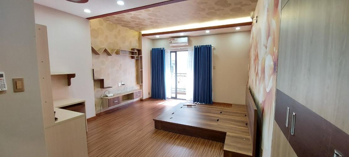 Nhà 1 trệt 2 lầu 1 sân thượng hẻm Huỳnh Tấn Phát, phường Phú Thuận, Quận 7 Bán nhà hẻm Huỳnh Tấn Phát diện tích 5x11m, pháp lý đầy đủ.