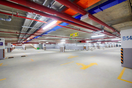 Q7 Boulevard, Quận 7 Căn hộ tầng 18 Q7 Boulevard ban công rộng rãi, view đón gió thoáng mát.