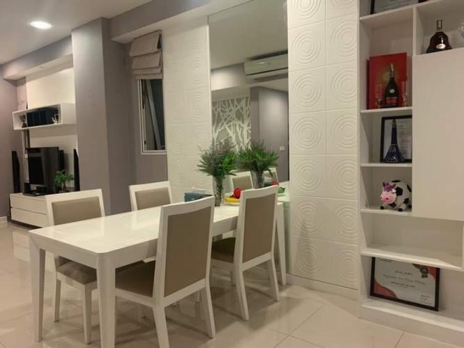 Nội thất căn hộ Sunrise City, Quận 7 Căn hộ Sunrise City tầng 4, có 2 phòng ngủ đón view thoáng mát.