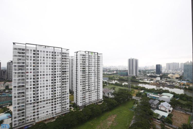 View căn hộ Căn hộ Sunrise Riverside tầng cao, view thành phố và sông thoáng mát.