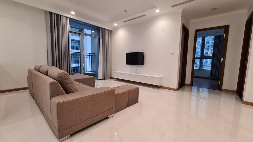 Căn hộ Vinhomes Central Park, Quận Bình Thạnh Căn hộ Vinhomes Central Park tầng 7 thiết kế 4 phòng ngủ, đầy đủ nội thất.