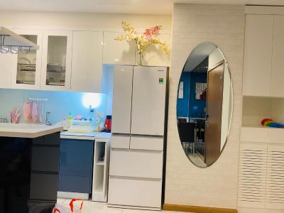 Căn hộ Vinhomes Central Park, Quận Bình Thạnh Căn hộ Vinhomes Central Park cửa hướng Nam, view nội khu yên tĩnh.