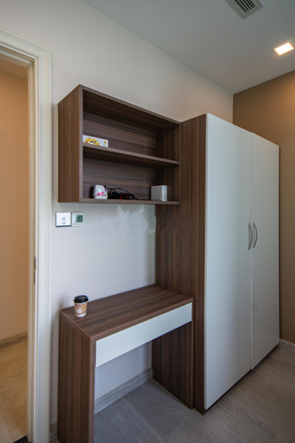 Căn hộ Vinhomes Golden River, Quận 1 Căn hộ Vinhomes Golden River tầng 8 diện tích 70m2, không gian thoáng đãng.