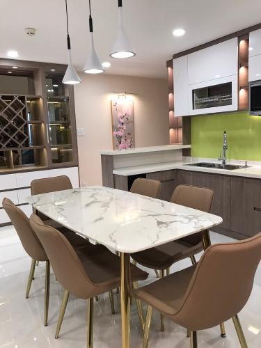 Phòng bếp  căn hộ Saigon South Residence Căn hộ thô tầng cao Saigon South Residence, view nội khu.